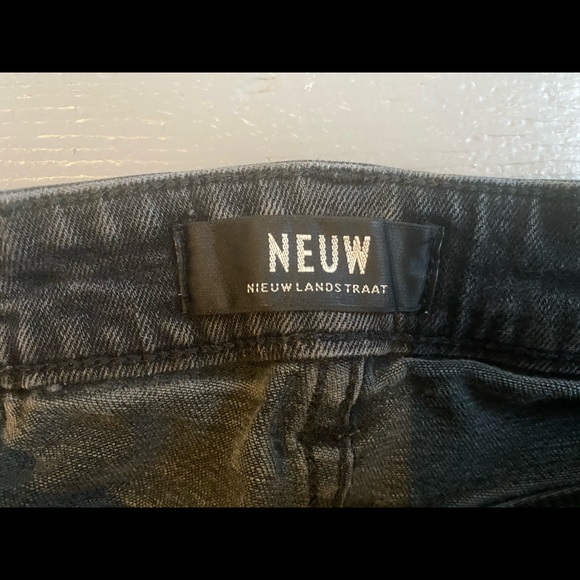 Jeans - Picture 3 of 5